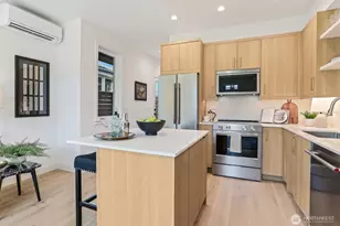 8330 24th Ave NW, Seattle, WA 98117 - Photo 9