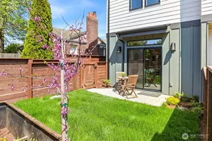 8330 24th Ave NW, Seattle, WA 98117 - Photo 27