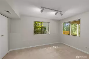 5221 Somerset Dr SE, Bellevue, WA 98006 - Photo 33