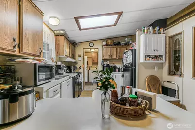 980 Falcon Road, Camano Island, WA 98282 - Photo 5