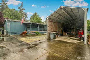 980 Falcon Rd, Camano Island, WA 98282 - Photo 3