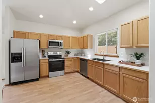 12604 32nd St NE, Lake Stevens, WA 98258 - Photo 9
