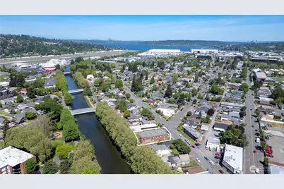 1003 N 1st Street, Renton, WA 98057 - Photo 9