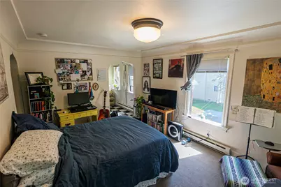 1003 N 1st Street, Renton, WA 98057 - Photo 15
