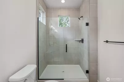 4039 Aberdeen Way NE, Renton, WA 98056 - Photo 23