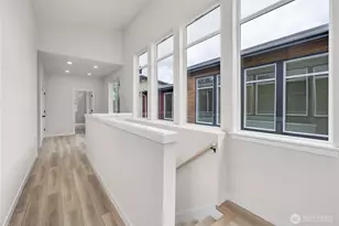 4039 Aberdeen Wy NE, Renton, WA 98056 - Photo 3