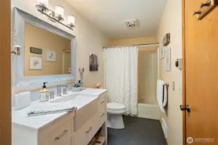 547 E Pointes Dr W, Shelton, WA 98584 - Photo 23