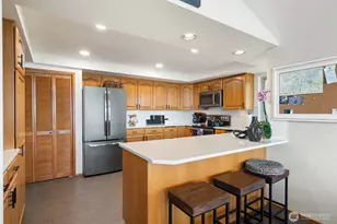 547 E Pointes Dr W, Shelton, WA 98584 - Photo 17
