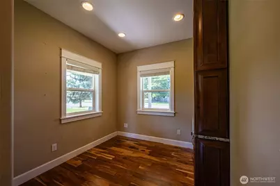 1411 K Avenue, Anacortes, WA 98221 - Photo 9