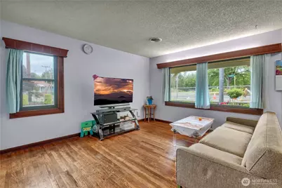 1860 S 128th Street, Burien, WA 98168 - Photo 7