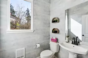 4004 Aberdeen Wy NE, Renton, WA 98056 - Photo 23
