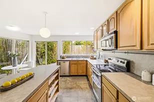 7001 N 13th St, Tacoma, WA 98406 - Photo 15