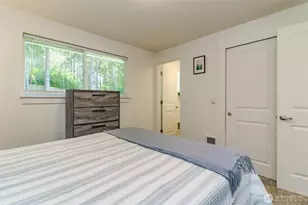 14057 SE 283rd Pl, Kent, WA 98042 - Photo 13