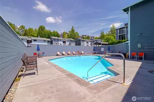 14010 NE 181st Pl, Woodinville, WA 98072 - Photo 15