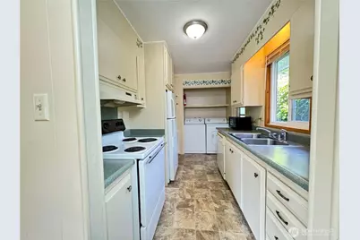 930 Trosper Rd SW #69, Tumwater, WA 98512 - Photo 9