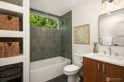 2030 NE 123rd Street, Seattle, WA 98125 - Photo 7
