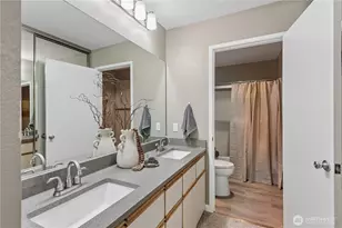 1380 Bellevue Way NE, Bellevue, WA 98004 - Photo 11