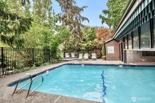 1380 Bellevue Way NE, Bellevue, WA 98004 - Photo 17