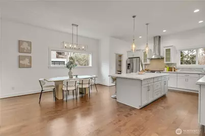 5942 21st Avenue SW, Seattle, WA 98106 - Photo 9