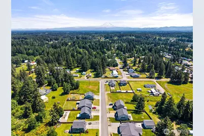 107 Brodie Street SE, Rainier, WA 98576 - Photo 35
