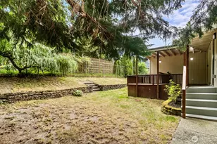 8800 Ravenna Ave NE, Seattle, WA 98115 - Photo 17