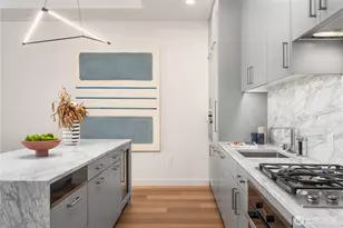 121 Stewart St, Seattle, WA 98101 - Photo 23