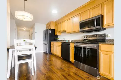 1717 E 16th Street #103, Bremerton, WA 98310 - Photo 13