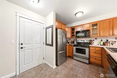 680 32nd Street #C308, Bellingham, WA 98225 - Photo 11