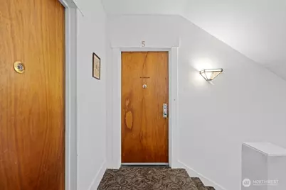 1804 E Republican Street #5, Seattle, WA 98112 - Photo 23