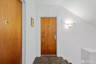 1804 E Republican St, Seattle, WA 98112 - Photo 23
