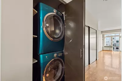 2717 Western Avenue #1018, Seattle, WA 98121 - Photo 15