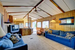 2702 Dundee Pl, Anacortes, WA 98221 - Photo 11