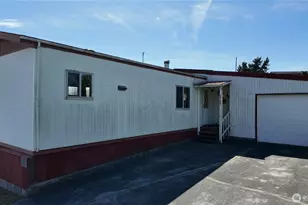 2702 Dundee Pl, Anacortes, WA 98221 - Photo 39