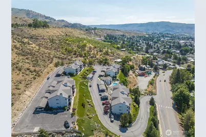808 W Manson Highway #C303, Chelan, WA 98816 - Photo 29