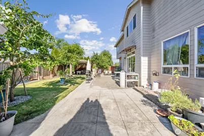 2401 12th Avenue NW, Puyallup, WA 98371 - Photo 31