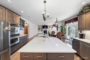2401 12th Ave NW, Puyallup, WA 98371 - Photo 11