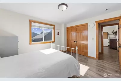 2401 12th Avenue NW, Puyallup, WA 98371 - Photo 23