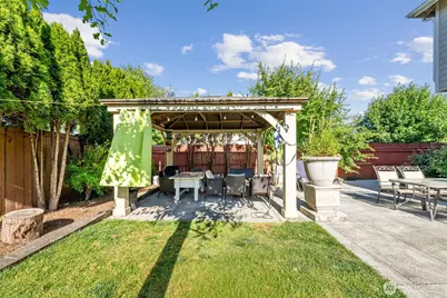2401 12th Avenue NW, Puyallup, WA 98371 - Photo 29