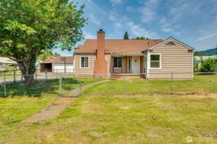 136 Hope St, Mossyrock, WA 98564 - Photo 1