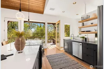 15504 SE 18th Street, Bellevue, WA 98007 - Photo 11