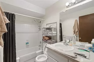 2820 15th Ave W, Seattle, WA 98119 - Photo 13