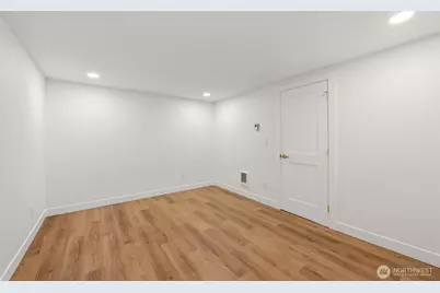 21118 11th Avenue S, Des Moines, WA 98198 - Photo 33