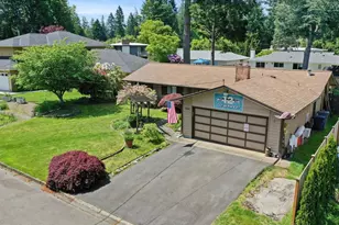 1921 169th Ave NE, Bellevue, WA 98008 - Photo 5