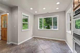 17210 SE May Valley Rd, Renton, WA 98059 - Photo 11