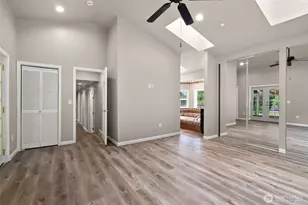 17210 SE May Valley Rd, Renton, WA 98059 - Photo 15