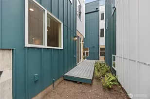 910 15th Ave, Seattle, WA 98122 - Photo 27