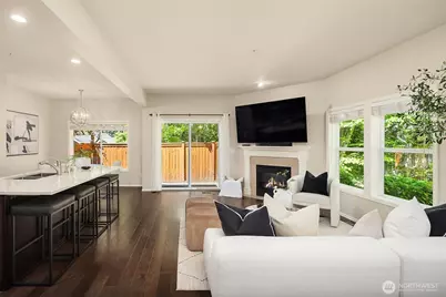 12311 NE 92nd Street #1, Kirkland, WA 98033 - Photo 5