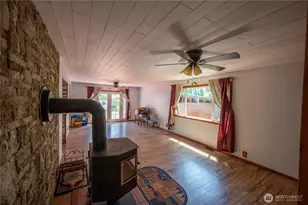 4750 Mt Baker Hwy, Deming, WA 98244 - Photo 9