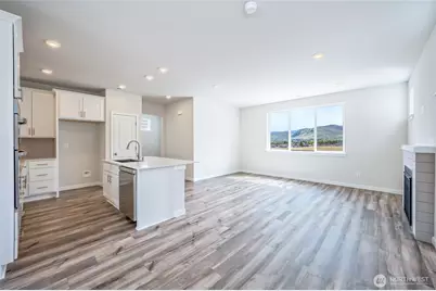 2114 Plumridge Court, Wenatchee, WA 98801 - Photo 5