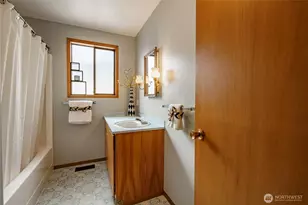 1202 Telegraph Rd, Bellingham, WA 98226 - Photo 25
